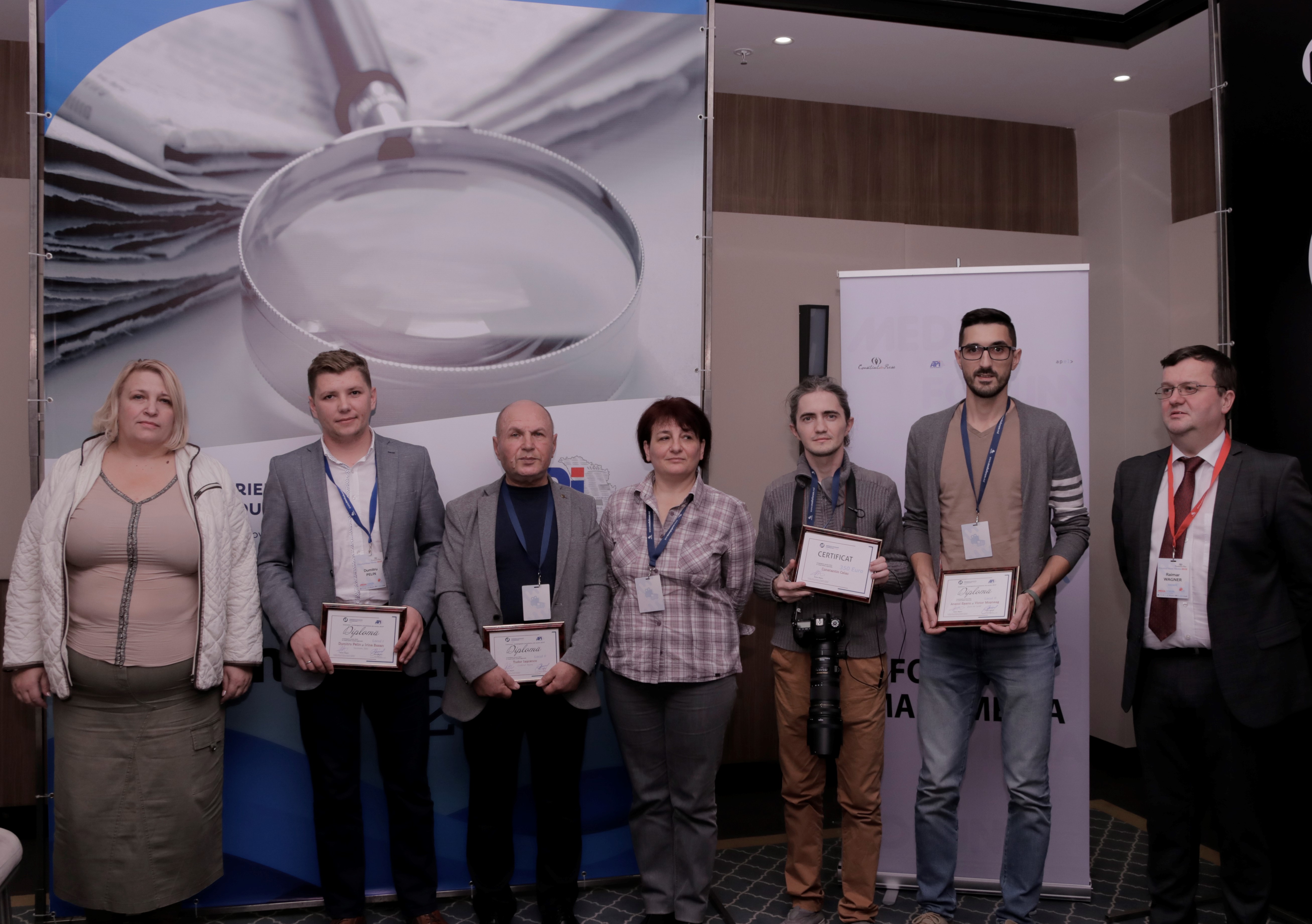 Graduates and Trainers of the CSAJ, winners of the National Competition “Journalistic Investigations of the year 2019”